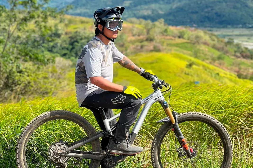 Philippines 1 Day La Mesa Single Tracks Mountain Cycling Tour